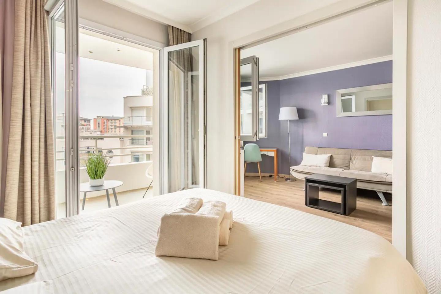 Mycityhaven Paris La Defense Courbevoie Esterno foto
